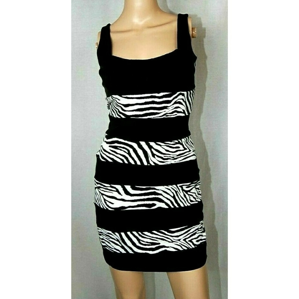 Zebra Striped My Michelle Sz 5 Black White Dress